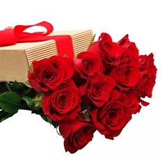6 Rosas rojas en un bonita caja es posible ampliar las rosas